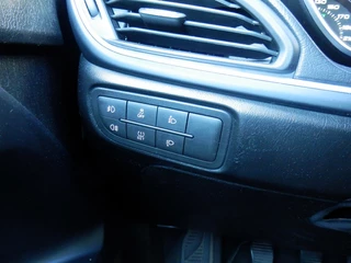 Fiat Tipo Fiat Tipo 1.4 Mirror | Trekhaak | Apple Carpl/Andr. Auto | Pdc | - afbeelding nr 15