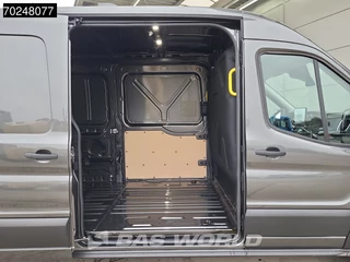 Ford Transit Ford Transit 165pk Automaat Black Edition 2025 model Dubbele schuifdeur L3H2 ACC 360camera Navi CarPlay Xenon Camera 11m3 Airco - afbeelding nr 10