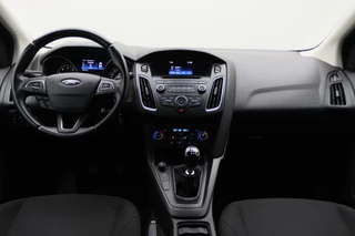 Ford Focus Ford Focus 1.0 EcoBoost Titanium Business - afbeelding nr 2