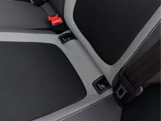 Škoda Fabia Škoda Fabia Combi 1.2 TSI 90pk Ambition Businessline | Origineel NL | Navi | Airco | Cruise | Bluetooth Carkit+Streaming | Pdc | Mistlampen | 15''lm - afbeelding nr 27
