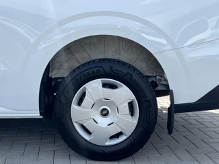 Ford Transit Custom Ford Transit Custom 320 2.0 TDCI L2H1 Trend Zuid | 136pk | Driver Assistance Pack | Stoelverwarming | Voorruitverwarming | Navigatie | Verlengde Fabrieksgarantie tot 08-2028 - afbeelding nr 5