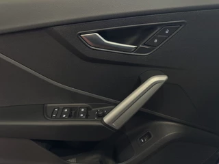 Audi Q2 Audi Q2 35 TFSI 1.5 ✅NIEUW MODEL✅ S EDITION 150PK VIR.COCKPIT ELEK.KLEP TOUCHSCREEN CARPLAY NAVI CAMERA MATRIX LED STOELVERW. PDC KEYLESS 11/2024 
