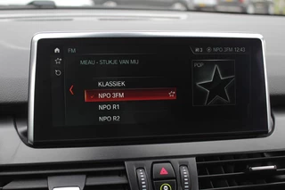BMW 2 Serie BMW 2 Serie Active Tourer 225xe iPerformance High Executive / Camera / Leder / Head-up / Navigatie / Sportstoelen / 17'' / Stoelverwarming / Cruise Control - afbeelding nr 21