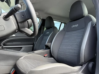 Jeep Avenger Jeep Avenger Longitude 54 kWh | Navi | Carplay | Stoelverwarming | - afbeelding nr 11