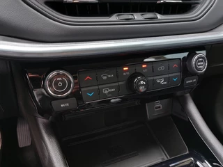 Jeep Compass Jeep Compass 4xe 240 Plug-in Hybrid Electric S | Navi | Apple Carplay+Android Auto | Clima | Adap.Cruise | Keyless Entry | Pdc V+A+Camera | Stoel+Stuurwielverwarming | Rijstrook+Licht+Regensensor - afbeelding nr 18