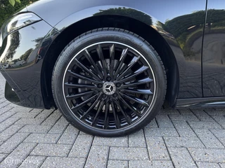 Mercedes-Benz A-Klasse Mercedes A-klasse 250 e AMG Line BOMVOL! Pano|Ambient|BLACK! - afbeelding nr 4