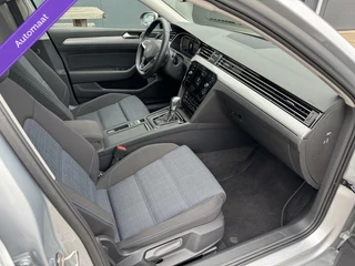 Volkswagen Passat Volkswagen Passat Variant 1.4 TSI PHEV GTE Business R-Line - afbeelding nr 19