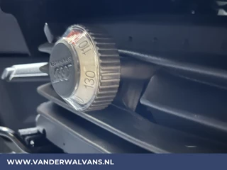 Volkswagen Crafter Volkswagen Crafter 2.0 TDI 140 pk L3H3 L2H2 Euro6 Airco | Camera | Apple Carplay | Cruisecontrol Parkeersensoren, Android Auto, Chauffeursstoel, Bijrijdersbank, 3000kg trekvermogen, zilver - afbeelding nr 11
