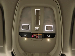 Volvo XC60 Volvo XC60 T6 PLUG-IN HYBRID LONG RANGE PLUS BRIGHT 20INCH SCHUIFDAK CAMERA - afbeelding nr 36