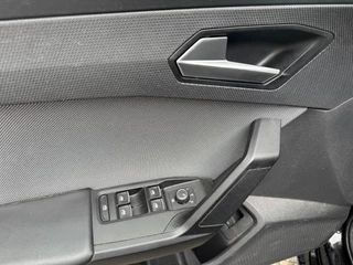 SEAT Leon SEAT Leon Sportstourer 1.5 TSI Style Business Intense - afbeelding nr 9