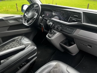 Volkswagen Transporter Volkswagen Transporter Bulli L2H1 2.0TDi 200pk DSG DC | Black Edition | Leer/alcantara | Dubbele cabine | 2x Schuifd m.Sluithulp | 20