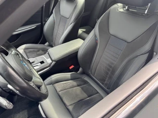 BMW 3 Serie BMW 3 Serie Touring 330e High Executive M-Sport Panoramadak Adapt BTWLED - afbeelding nr 11