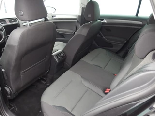 Volkswagen Golf AUTOMAAT / NAVI / CLIMA / PDC / CARPLAY / BLUETOOTH / ACC - afbeelding nr 29