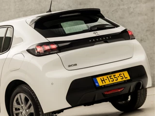 Peugeot 208 Peugeot 208 1.2 PureTech Sport (APPLE CARPLAY, GROOT NAVI, 360 CAMERA, SPORTSTOELEN, LM VELGEN, LANE ASSIST, CRUISE, NIEUWSTAAT) - afbeelding nr 11
