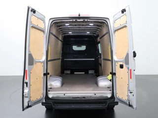 Volkswagen Crafter | Navigatie | Camera | Airco | Cruise | Betimmering - afbeelding nr 4