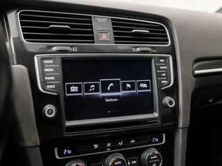 Volkswagen Golf 204Pk Automaat (APPLE CARPLAY, NAVIGATIE, CLIMATE, PARKEERSENSOREN, LED KOPLAMPEN, GETINT GLAS, SPORTSTOELEN, ZWART HEMEL, CRUISE, NIEUWE APK, NIEUWSTAAT) - afbeelding nr 27