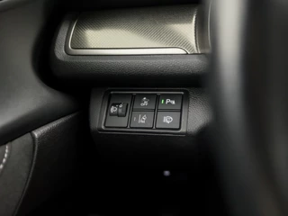 Honda Civic Automaat (APPLE CARPLAY, NAVIGATIE, CLIMATE, CAMERA, ADAPTIVE CRUISE, SPORTSTOELEN, STOELVERWARMING, KEYLESS, ZWART HEMEL, NIEUWSTAAT) - afbeelding nr 21