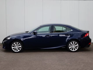 Lexus IS Lexus IS 300h 25th Edition | Vol Leder | Stoelverwarming | Parkeersensor - afbeelding nr 5