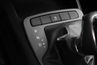 Hyundai i10 Hyundai i10 1.0 Automaat Comfort 5-zits | Navigatie | Apple Carplay/Android Auto | Cruise Control | DAB | Airco - afbeelding nr 18