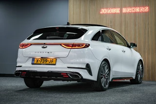 Kia ProCeed Kia PROCEED 1.6 T-GDI GT | Rijk aan opties - afbeelding nr 24