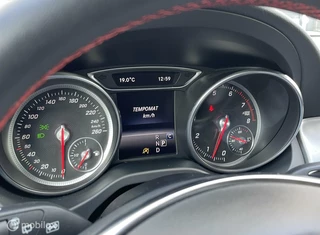 Mercedes-Benz GLA Mercedes-Benz GLA-klasse 250 4M 211PK/PANO/CAM/LED - afbeelding nr 37