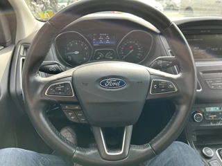 Ford Focus navigatie airco/ecc apk - afbeelding nr 18