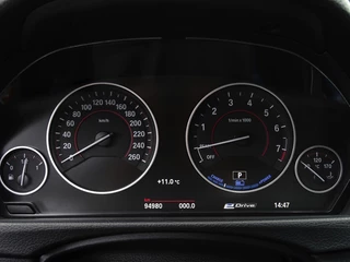 BMW 3 Serie BMW 3 Serie 330e 252PK M-Sport Ed. / M-Perf. / LED - afbeelding nr 22