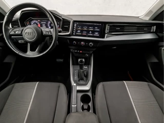 Audi A1 Sportback Audi A1 Sportback 25 TFSI Pro Line Sport Automaat (APPLE CARPLAY, GETINT GLAS, LM VELGEN, SPORTSTOELEN, LANE ASSIST, PARKEERSENSOREN, NIEUWSTAAT) - afbeelding nr 6