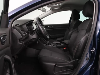 Renault Mégane Renault Mégane 1.5 dCi Zen | Trekhaak | Navigatie |  Climate control | Parkeerhulp | Bluetooth | Cruise control - afbeelding nr 4