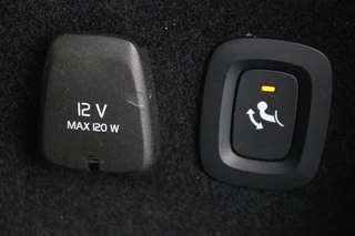 Volvo V60 Volvo V60 Cross Country 2.0 B5 AWD Pro | Trekhaak | Leder |  Stoel & stuurverwarming | Camera | Adaptive cruise | Carplay | Harman/Kardon | Keyless | BLIS | Memory | Navigatie - afbeelding nr 31