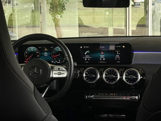 Mercedes-Benz A-Klasse Mercedes-Benz A-klasse 180 AMG NIGHT Panodak|Memory|Sfeer|Dealer Onderhouden - afbeelding nr 28
