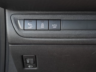 Peugeot 2008 Peugeot 2008 1.2 PT, 1e Eig! Riem verv! Carplay! Zondag OPEN! - afbeelding nr 26