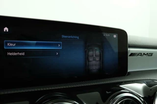 Mercedes-Benz A-Klasse Mercedes Aklasse 200 Widescreen AMG Leder Pano Velgen 163pk - afbeelding nr 6