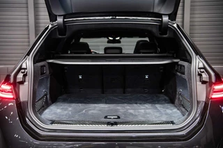 BMW M5 BMW 5-serie Touring M5 V8 Hybrid | Direct leverbaar | Pano | B&W | M Drive | - afbeelding nr 40