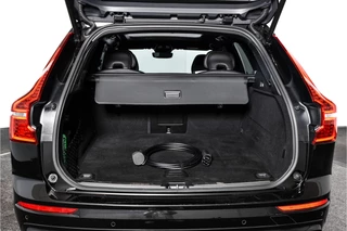 Volvo XC60 | S/K-Panodak | Dig. Cockpit | Adapt. Cruise | Memory Stoelen | Elek. Klep | Stoel-+stuurverw. | Camera | NAV+App. Connect | LM 19