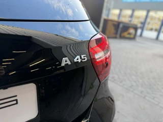 Mercedes-Benz A-Klasse Mercedes-Benz A-klasse AMG 45 4MATIC|Pano|Schaalstoelen|H&K - afbeelding nr 18