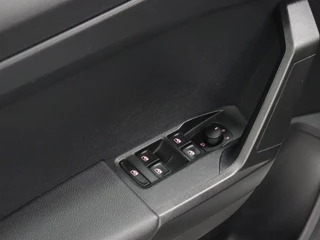SEAT Ibiza SEAT Ibiza 1.0 TSI Style Business Intense [TREKHAAK, APPLE CARPLAY, ANDROID, CAMERA, PDC V+A, CRUISE, CLIMATE, NIEUWSTAAT] - afbeelding nr 11