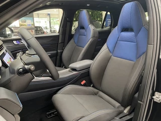 Lynk & Co 01 Lynk & Co 01 [ PLUG IN I 360 CAMERA I NAVI I CARPLAY I PANORAMADAK ] - afbeelding nr 4