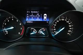 Ford Kuga Ford Kuga 1.5 EcoBoost ST Line (PARKEERSENSOREN, CRUISE, TREKHAAK, GOED ONDERHOUDEN) - afbeelding nr 14