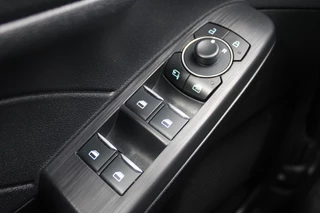 Ford Kuga Ford Kuga 2.5 PHEV ST-Line X | Trekhaak | Panoramadak | BLIS | B&O - afbeelding nr 22