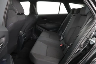 Toyota Corolla Toyota Corolla 1.8 Hybrid Style | Stoelverwarming | Head-Up |  Adaptive cruise | Camera | Park Assist | Full LED | Keyless | Navigatie - afbeelding nr 6