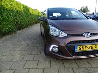 Hyundai i10 Hyundai i10 1.2I -76268 Km-Automaat- Airco clima-Lmv-Pdc-Usb/Aux - afbeelding nr 5
