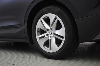 Škoda Enyaq iV Škoda Enyaq iV 60 - Carplay, Stoelverwaming, Leer, Camera, Cruise - afbeelding nr 24