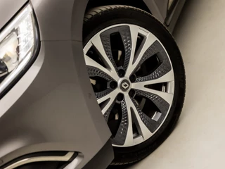 Renault Scénic Renault Scénic 1.2 TCe Sport Collection (APPLE CARPLAY, GROOT NAVI, LEDER, CAMERA, TREKHAAK, SPORTSTOELEN, GETINT GLAS, KEYLESS, PARKEERSENSOREN, NIEUWE APK, NIEUWSTAAT) - afbeelding nr 31