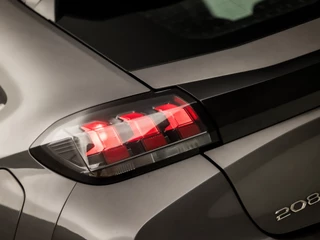 Peugeot 208 (APPLE CARPLAY, GROOT NAVI, PARKEERSENSOREN, SPORTSTOELEN, LM VELGEN, LANE ASSIST, CRUISE, NIEUWE APK, NIEUWSTAAT) - afbeelding nr 15