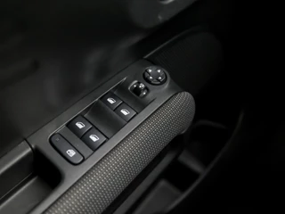 Citroën C3 Aircross (APPLE CARPLAY, NAVIGATIE, CLIMATE, GETINT GLAS, SPORTSTOELEN, LANE ASSIST, CRUISE, PARKEERSENSOREN, NIEUWSTAAT) - afbeelding nr 21