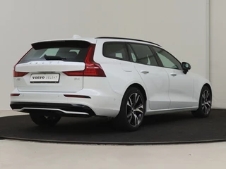 Volvo V60 Volvo V60 2.0 B4 Plus Dark | Trekhaak | Schuif-/Kanteldak | H&K Audio | - afbeelding nr 6