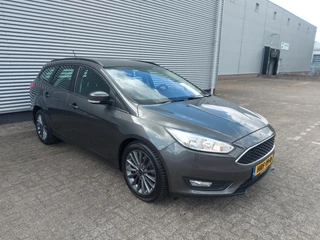 Ford Focus Ford Focus Wagon 1.0 EcoBoost Trend Automaat,airco,cruise,navigatie,stoelverwarming, - afbeelding nr 3
