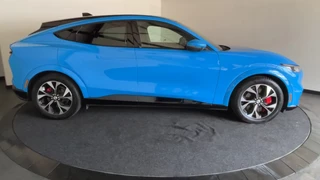Ford Mustang Mach-E Ford Mustang Mach-E Extended First Edition AWD 98 kWh | 360 Camera | Bang & Olufsen | Elektrisch verstelbaar en verwarmbare stoelen | Soh (batterijcheck) 95 % - afbeelding nr 24