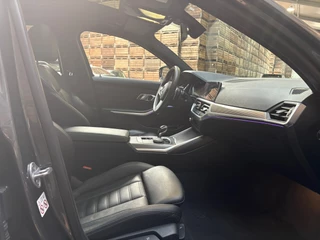 BMW 3 Serie BMW 3-serie 330e eDrive M Sport Edition Shadowline PANO Head up Navi Carplay - afbeelding nr 8